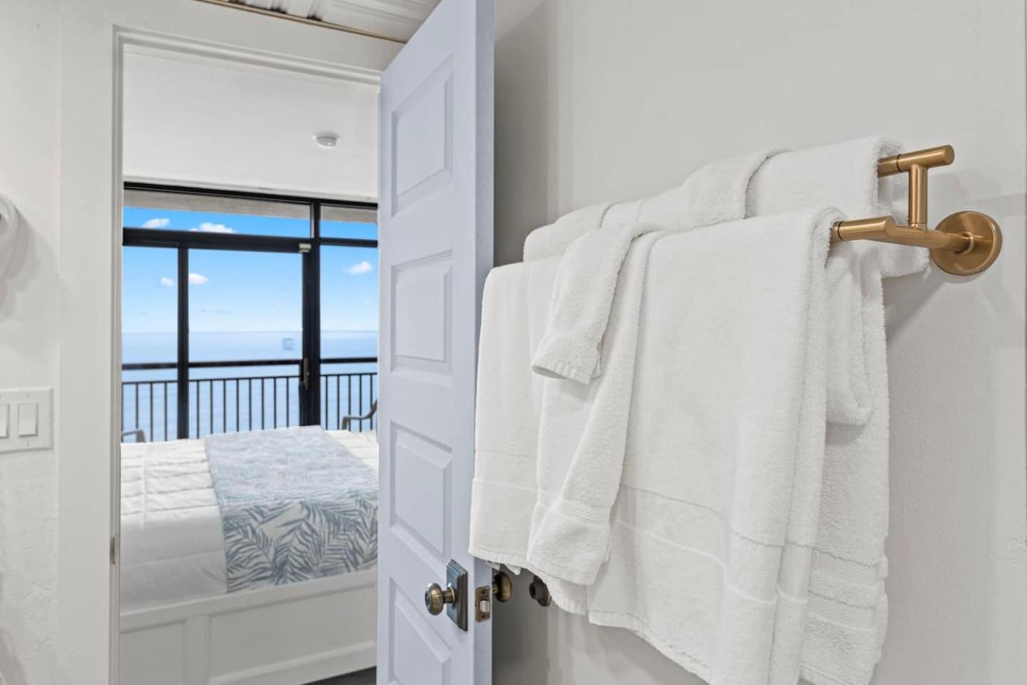 Ferienwohnung Luxury Ocean Front By Barefoot Landing Myrtle Beach Exterior foto